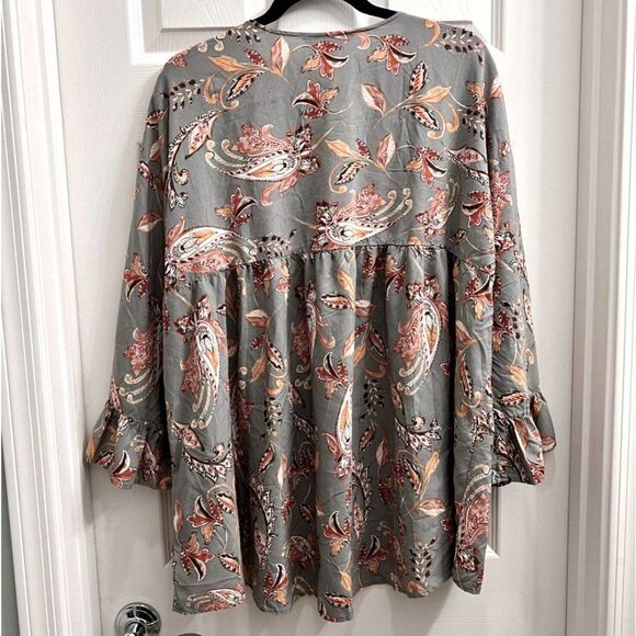 Davi & Dani Brand Meadow Peasant Blouse In Sage Floral & Paisley 0001 - Picture 3 of 9